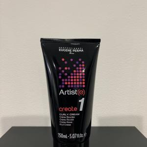 Crème bouclante pour cheveux secs a très sec